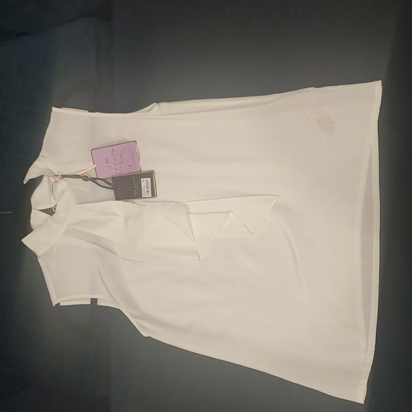 Ted Baker London Tops - NWT Ted Baker silk blouse